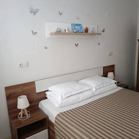 Megi Luxury Апартаменты Поморие